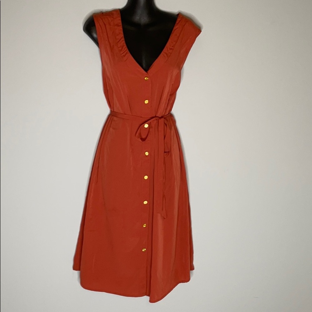 Button down sleeveless dress